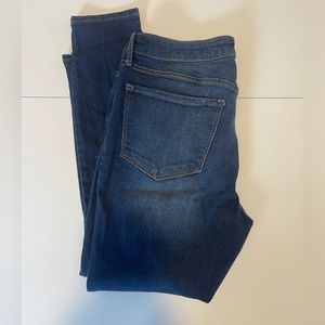 Old Navy Rockstar Super Skinny Mid-Rise